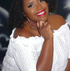 Meet your Posher, Shaye